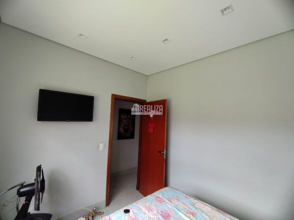 Imagem Casa com 2 Quartos para Alugar, 150 m² em Jardim Espanha - Uberaba Imagem Casa com 2 Quartos para Alugar, 150 m² em Jardim Espanha - Uberaba