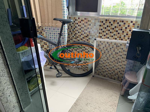 Imagem Apartamento com 3 Quartos à Venda, 80 m² em Maracanã - Rio De Janeiro Imagem Apartamento com 3 Quartos à Venda, 80 m² em Maracanã - Rio De Janeiro