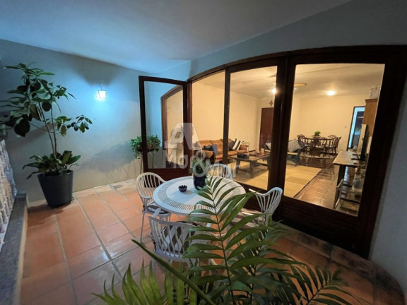 Imagem Apartamento com 3 Quartos à Venda, 140 m² em Pitangueiras - Guarujá Imagem Apartamento com 3 Quartos à Venda, 140 m² em Pitangueiras - Guarujá
