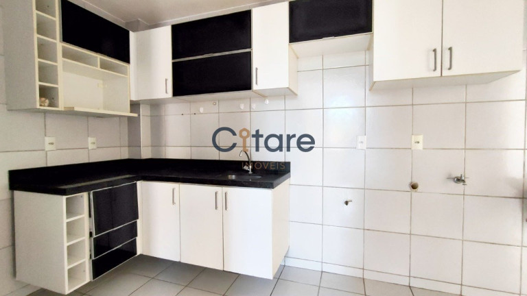 Imagem Casa de Condomínio com 3 Quartos à Venda, em Lagoa Redonda - Fortaleza Imagem Casa de Condomínio com 3 Quartos à Venda, em Lagoa Redonda - Fortaleza