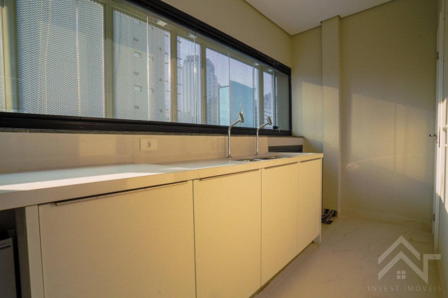Imagem Apartamento com 3 Quartos à Venda, 229 m² Imagem Apartamento com 3 Quartos à Venda, 229 m²