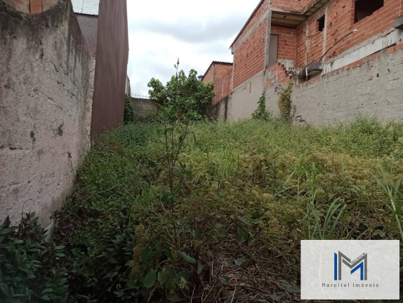 Imagem Terreno à Venda, 145 m² em Carapicuíba Imagem Terreno à Venda, 145 m² em Carapicuíba