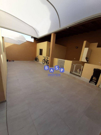 Imagem Sobrado com 5 Quartos à Venda ou Locação, 320 m² em Parque Jequitiba - Itanhaém Imagem Sobrado com 5 Quartos à Venda ou Locação, 320 m² em Parque Jequitiba - Itanhaém