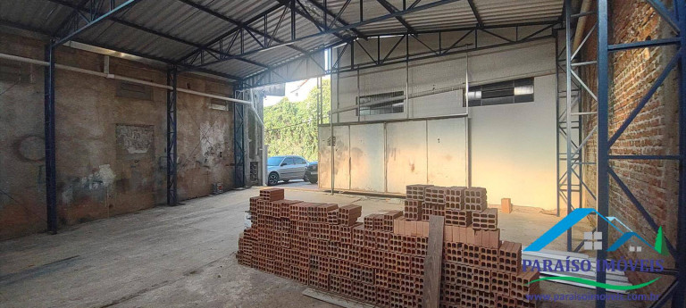 Imagem Galpão para Alugar, 220 m² em Centro - Paraisópolis