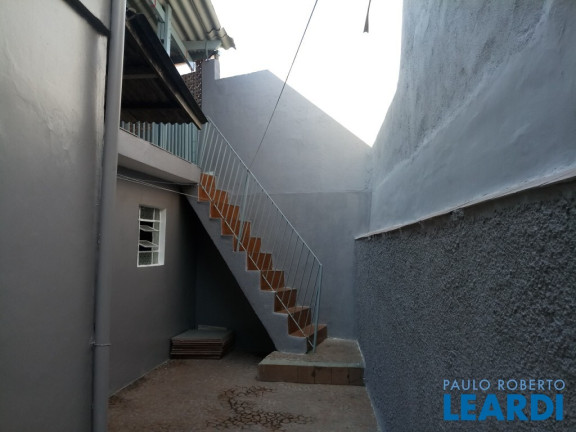 Imagem Sobrado com 3 Quartos à Venda, 168 m² em Jardim Cristiane - Santo André Imagem Sobrado com 3 Quartos à Venda, 168 m² em Jardim Cristiane - Santo André