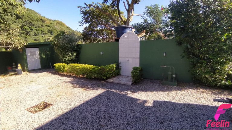 Imagem Apartamento com 1 Quarto para Alugar, 28 m² em Rio Tavares - Florianópolis Imagem Apartamento com 1 Quarto para Alugar, 28 m² em Rio Tavares - Florianópolis