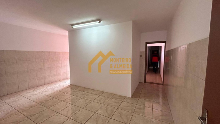 Imagem Casa com 6 Quartos à Venda, em Centro - Itapetininga Imagem Casa com 6 Quartos à Venda, em Centro - Itapetininga
