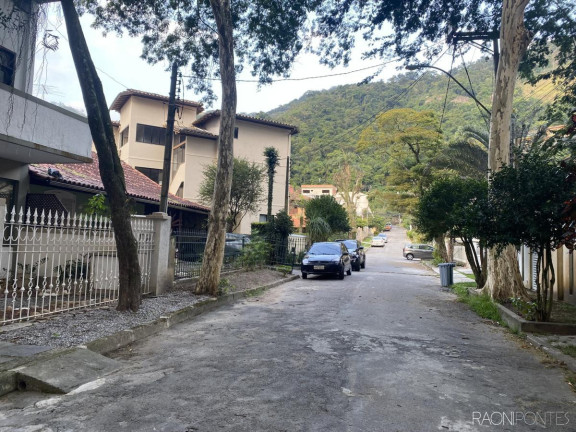 Imagem Casa de Condomínio com 6 Quartos à Venda, 460 m² em Charitas - Niterói Imagem Casa de Condomínio com 6 Quartos à Venda, 460 m² em Charitas - Niterói