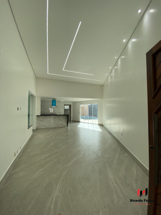 Imagem Casa de Condomínio com 3 Quartos à Venda, 1.000 m² em Região Dos Lagos (sobradinho) - Brasília