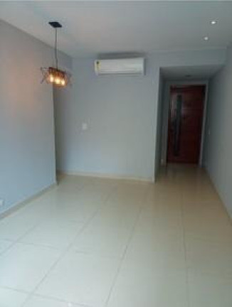 Imagem Imóvel com 3 Quartos à Venda, 90 m² em Icaraí - Niterói Imagem Imóvel com 3 Quartos à Venda, 90 m² em Icaraí - Niterói