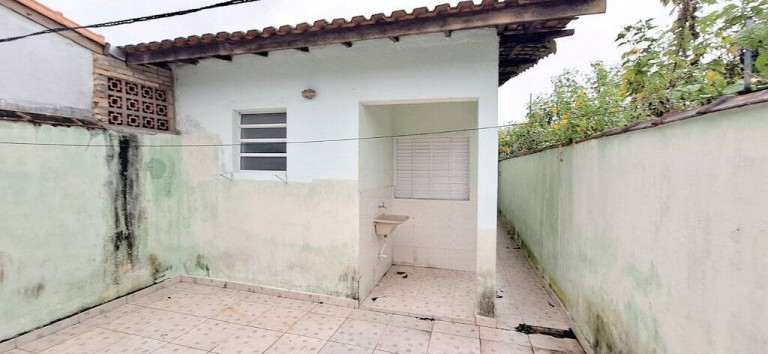 Imagem Casa com 2 Quartos à Venda, 152 m² em Vila Erminda - Peruíbe Imagem Casa com 2 Quartos à Venda, 152 m² em Vila Erminda - Peruíbe