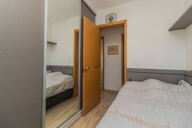 Imagem Apartamento com 3 Quartos à Venda, 81 m² em Porto Alegre Imagem Apartamento com 3 Quartos à Venda, 81 m² em Porto Alegre