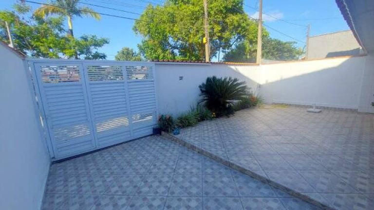 Imagem Casa com 3 Quartos à Venda, 250 m² em Jardim Peruibe - Peruíbe Imagem Casa com 3 Quartos à Venda, 250 m² em Jardim Peruibe - Peruíbe