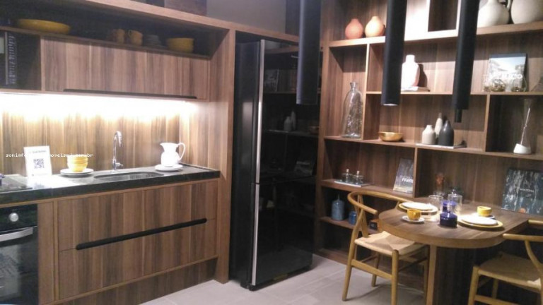 Imagem Imóvel com 1 Quarto à Venda, em Centro - Rio De Janeiro Imagem Imóvel com 1 Quarto à Venda, em Centro - Rio De Janeiro