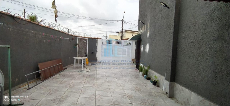 Imagem Sobrado com 3 Quartos à Venda, 95 m² em Tupi - Praia Grande Imagem Sobrado com 3 Quartos à Venda, 95 m² em Tupi - Praia Grande