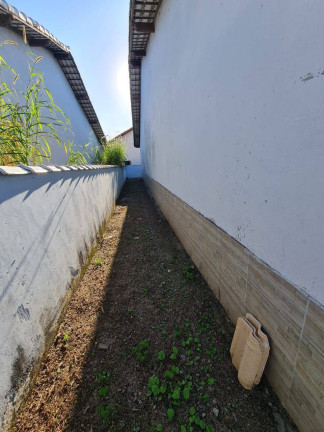 Imagem Casa com 2 Quartos à Venda, 200 m² em Fazendinha - Araruama
