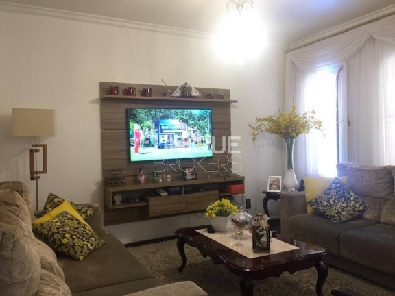 Imagem Casa com 3 Quartos à Venda, 300 m² em Vila Nova Esperia - Jundiaí Imagem Casa com 3 Quartos à Venda, 300 m² em Vila Nova Esperia - Jundiaí