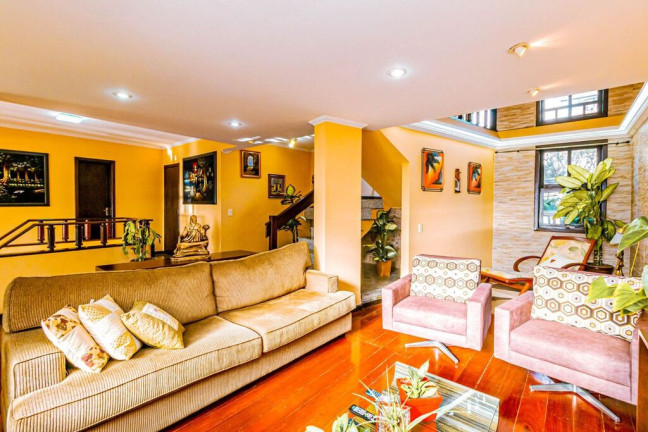 Imagem Casa de Condomínio com 4 Quartos à Venda, 367 m² em Nonoai - Porto Alegre Imagem Casa de Condomínio com 4 Quartos à Venda, 367 m² em Nonoai - Porto Alegre
