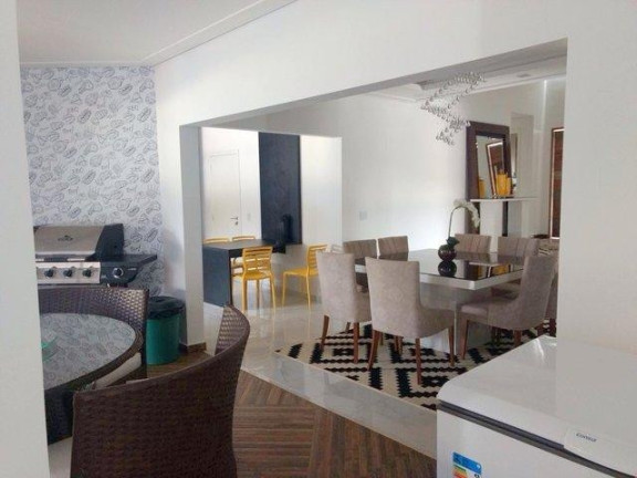 Casa com 4 Quartos à Venda, 350 m² em Parque Das Artes - Embu Das Artes