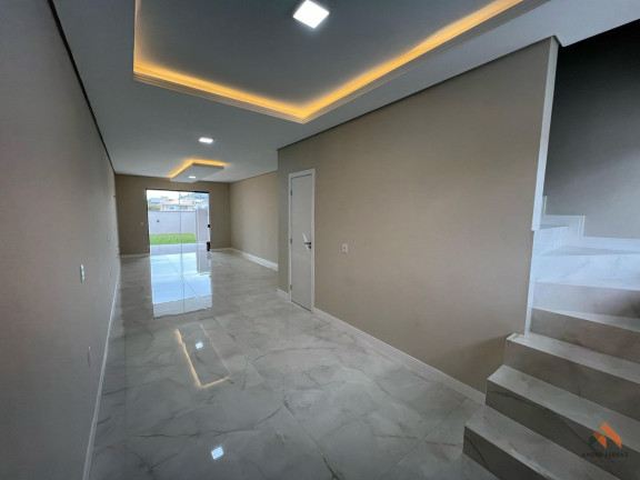 Imagem Casa com 3 Quartos à Venda, 126 m²