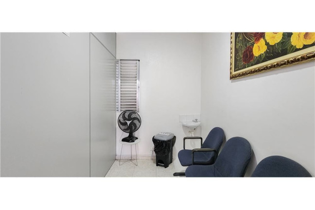 Imagem Casa com 4 Quartos à Venda, 245 m² em Tatuapé - São Paulo Imagem Casa com 4 Quartos à Venda, 245 m² em Tatuapé - São Paulo