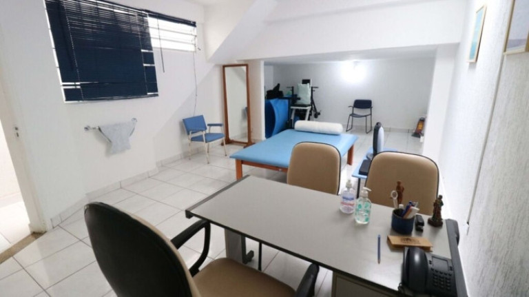 Imagem Casa com 1 Quarto à Venda,  em Pinheiros - São Paulo