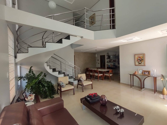 Casa de Condomínio com 4 Quartos à Venda, 280 m² em Jardins Madri - Goiânia