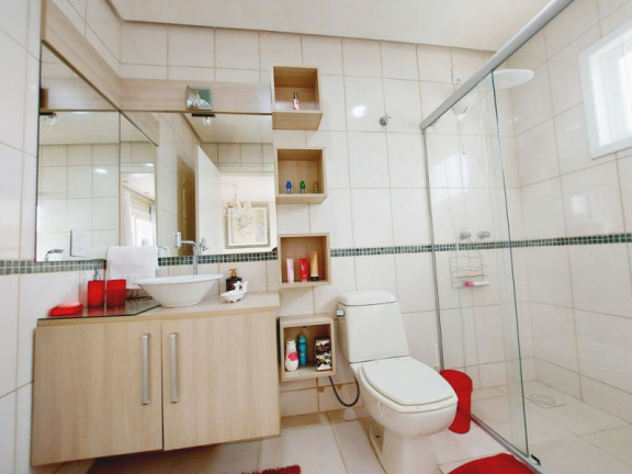 Imagem Casa com 3 Quartos à Venda, 280 m²
