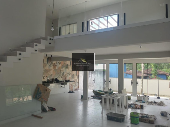 Imagem Casa com 4 Quartos à Venda, 300 m² em Horto Florestal - Ubatuba