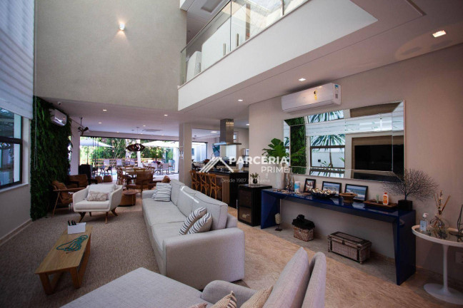 Imagem Casa com 6 Quartos à Venda, 450 m² em Riviera Módulo 21 - Bertioga Imagem Casa com 6 Quartos à Venda, 450 m² em Riviera Módulo 21 - Bertioga
