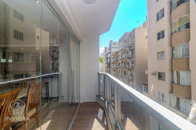 Imagem Apartamento com 2 Quartos à Venda, 90 m² em Centro - Balneário Camboriú Imagem Apartamento com 2 Quartos à Venda, 90 m² em Centro - Balneário Camboriú