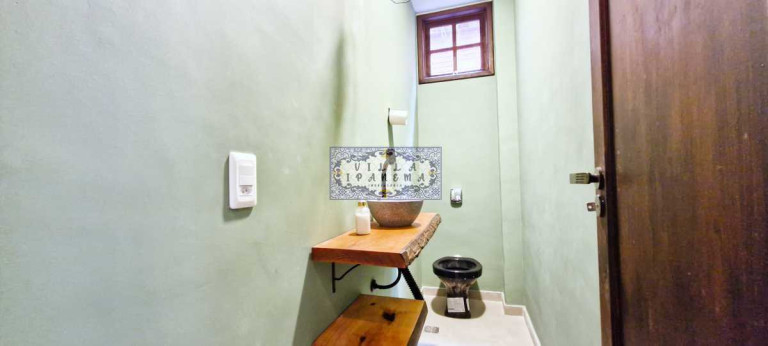 Imagem Imóvel com 4 Quartos à Venda, 260 m² em Botafogo - Rio De Janeiro Imagem Imóvel com 4 Quartos à Venda, 260 m² em Botafogo - Rio De Janeiro