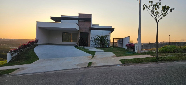 Imagem Casa com 3 Quartos à Venda, 603 m² em Jardim Florestal - Jundiaí Imagem Casa com 3 Quartos à Venda, 603 m² em Jardim Florestal - Jundiaí