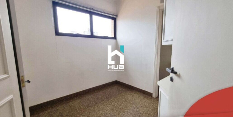 Imagem Apartamento com 3 Quartos à Venda, 274 m²