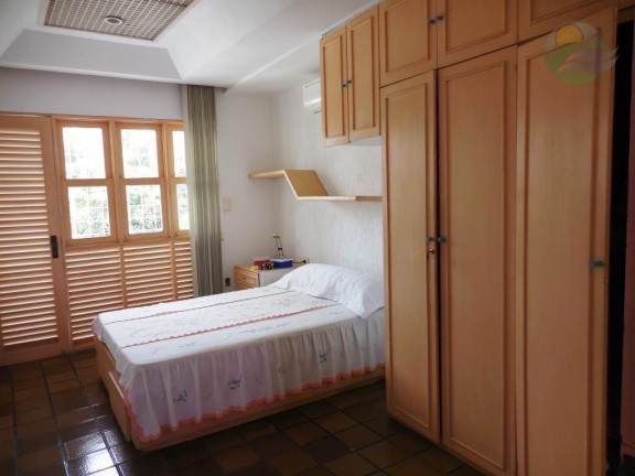 Imagem Casa com 5 Quartos à Venda, 300 m² Imagem Casa com 5 Quartos à Venda, 300 m²