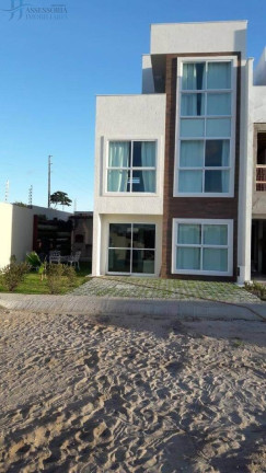 Imagem Casa com 3 Quartos para Alugar ou Temporada, 103 m² em Parque Das Nacoes - Parnamirim Imagem Casa com 3 Quartos para Alugar ou Temporada, 103 m² em Parque Das Nacoes - Parnamirim