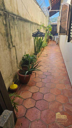 Imagem Casa com 3 Quartos à Venda, 165 m² em Canto Do Forte - Praia Grande Imagem Casa com 3 Quartos à Venda, 165 m² em Canto Do Forte - Praia Grande