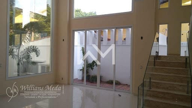 Sobrado com 3 Quartos à Venda, 440 m² em Parque Renato Maia - Guarulhos