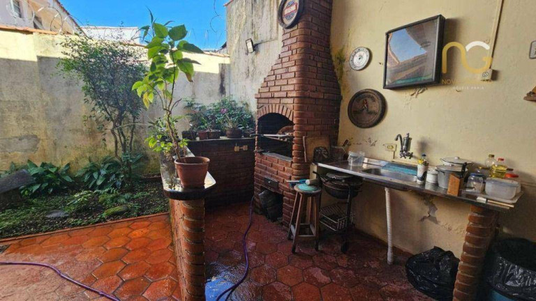 Imagem Casa com 3 Quartos à Venda, 165 m² em Canto Do Forte - Praia Grande Imagem Casa com 3 Quartos à Venda, 165 m² em Canto Do Forte - Praia Grande