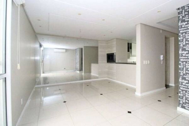 Imagem Casa com 3 Quartos à Venda, 100 m² em Sarandi - Porto Alegre