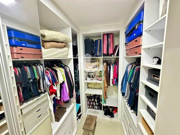 Casa com 4 Quartos à Venda, 114 m² em Marapé - Santos