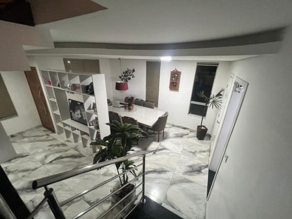 Imagem Casa com 3 Quartos à Venda, 180 m² em Cabral - Contagem Imagem Casa com 3 Quartos à Venda, 180 m² em Cabral - Contagem