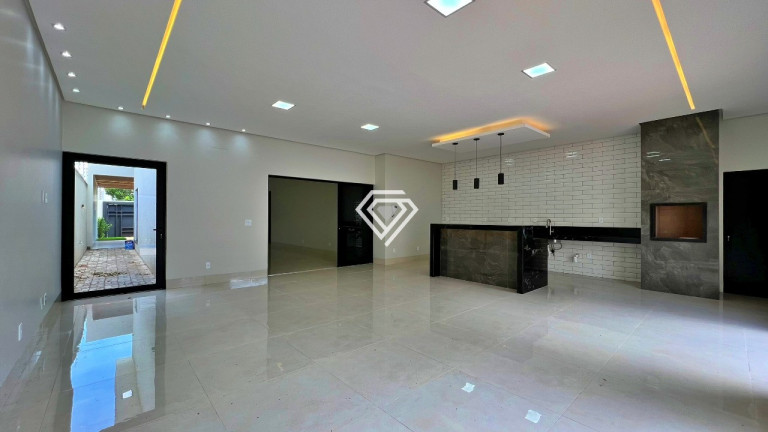 Imagem Casa com 4 Quartos à Venda, 260 m² em Plano Diretor Sul - Palmas Imagem Casa com 4 Quartos à Venda, 260 m² em Plano Diretor Sul - Palmas