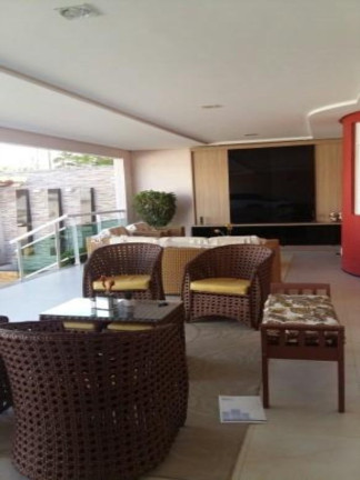 Imagem Imóvel com 4 Quartos à Venda, 490 m² em Engenheiro Luciano Cavalcante - Fortaleza Imagem Imóvel com 4 Quartos à Venda, 490 m² em Engenheiro Luciano Cavalcante - Fortaleza