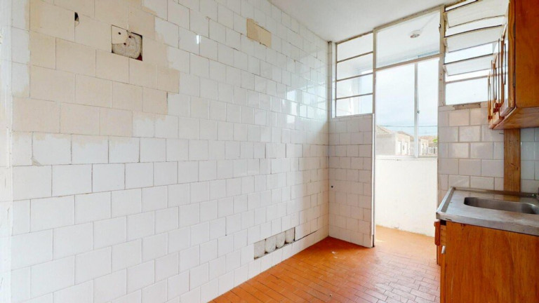 Imagem Imóvel com 1 Quarto à Venda, 42 m² em Jardim Itu - Porto Alegre Imagem Imóvel com 1 Quarto à Venda, 42 m² em Jardim Itu - Porto Alegre