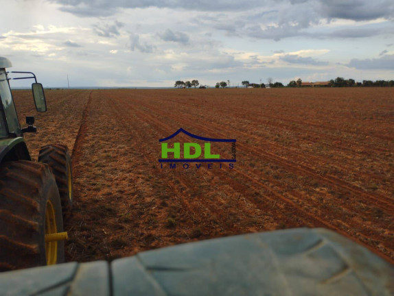 Imagem Fazenda à Venda, 487 m² em Hidrolândia