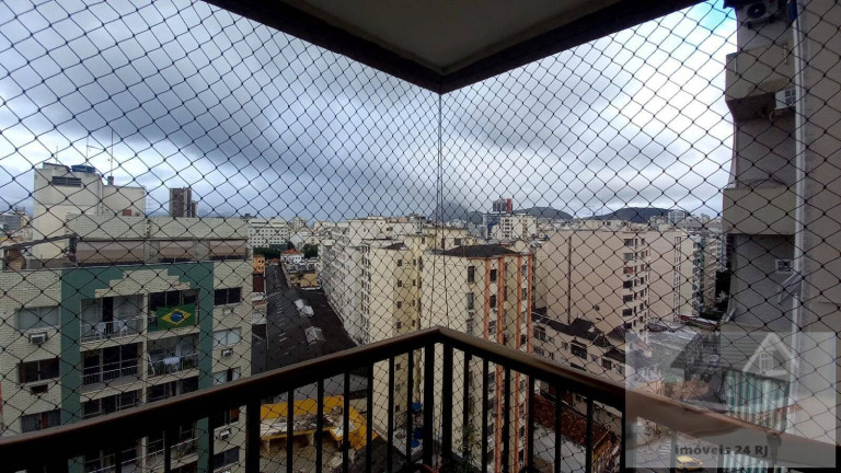 Imagem Apartamento com 2 Quartos à Venda, 75 m² em Catete - Rio De Janeiro Imagem Apartamento com 2 Quartos à Venda, 75 m² em Catete - Rio De Janeiro