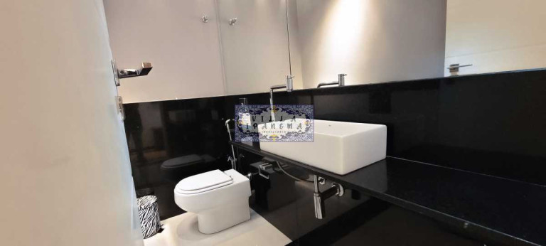 Imagem Apartamento com 4 Quartos à Venda, 178 m² em Copacabana - Rio De Janeiro Imagem Apartamento com 4 Quartos à Venda, 178 m² em Copacabana - Rio De Janeiro