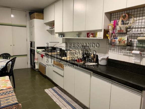Imagem Imóvel com 4 Quartos à Venda, 244 m² em Copacabana - Rio De Janeiro Imagem Imóvel com 4 Quartos à Venda, 244 m² em Copacabana - Rio De Janeiro