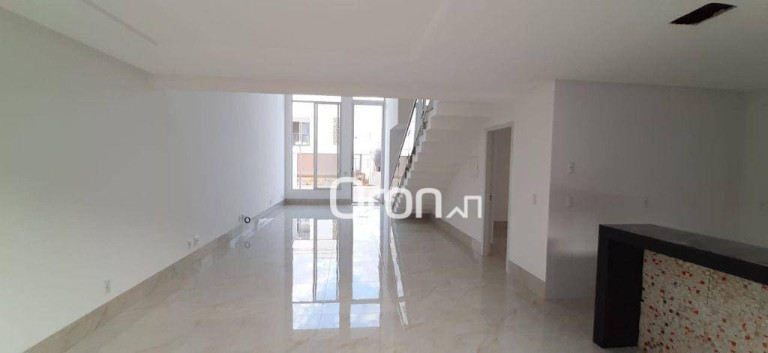 Imagem Sobrado com 4 Quartos à Venda, 203 m² em Santa Genoveva - Goiânia Imagem Sobrado com 4 Quartos à Venda, 203 m² em Santa Genoveva - Goiânia
